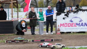 Wyścigi modeli terenowych rc w ramach Pucharu dla Niepodległej 2025