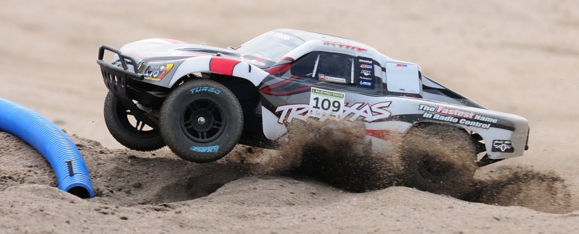 Mały Dakar wyłoni na toruńskiej pustyni pierwszych Mistrzów Polski w rajdach terenowych RC.