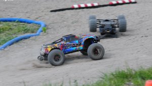 Majowy weekend modelarze zakończyli na wyścigowym torze off-roadowym