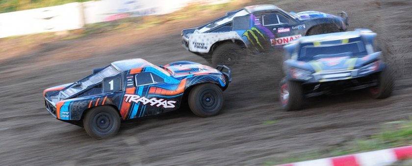 W Toruniu fundują dakarowo ekstremalne wyscigi terenowe w miniaturze